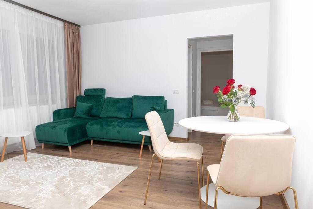 Enescu 3 City Center Flat 티미쇼아라 외부 사진